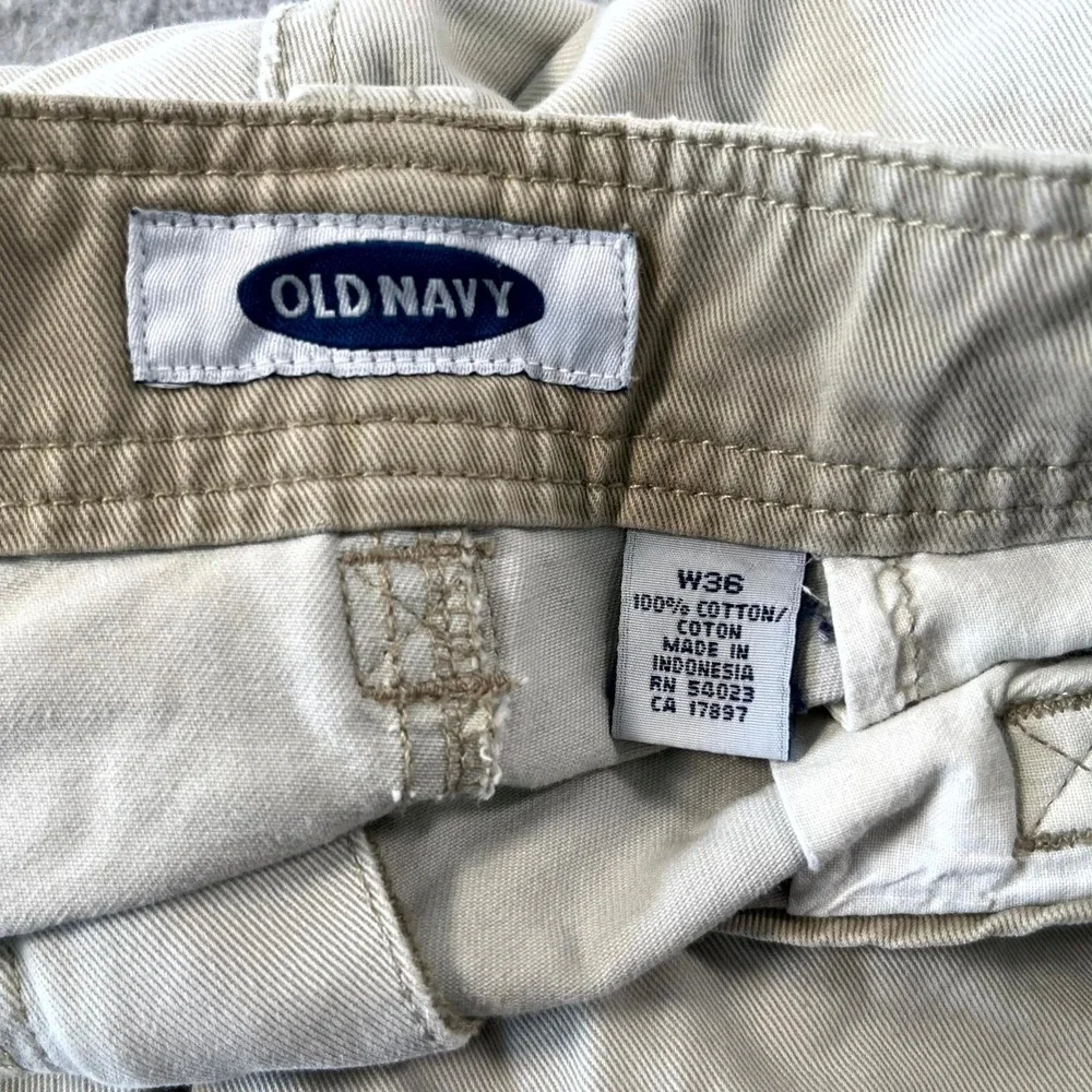 Old Navy Cargo Shorts Mens 36 Beige Cotton Casual Utility Pockets Outdoor Hiking